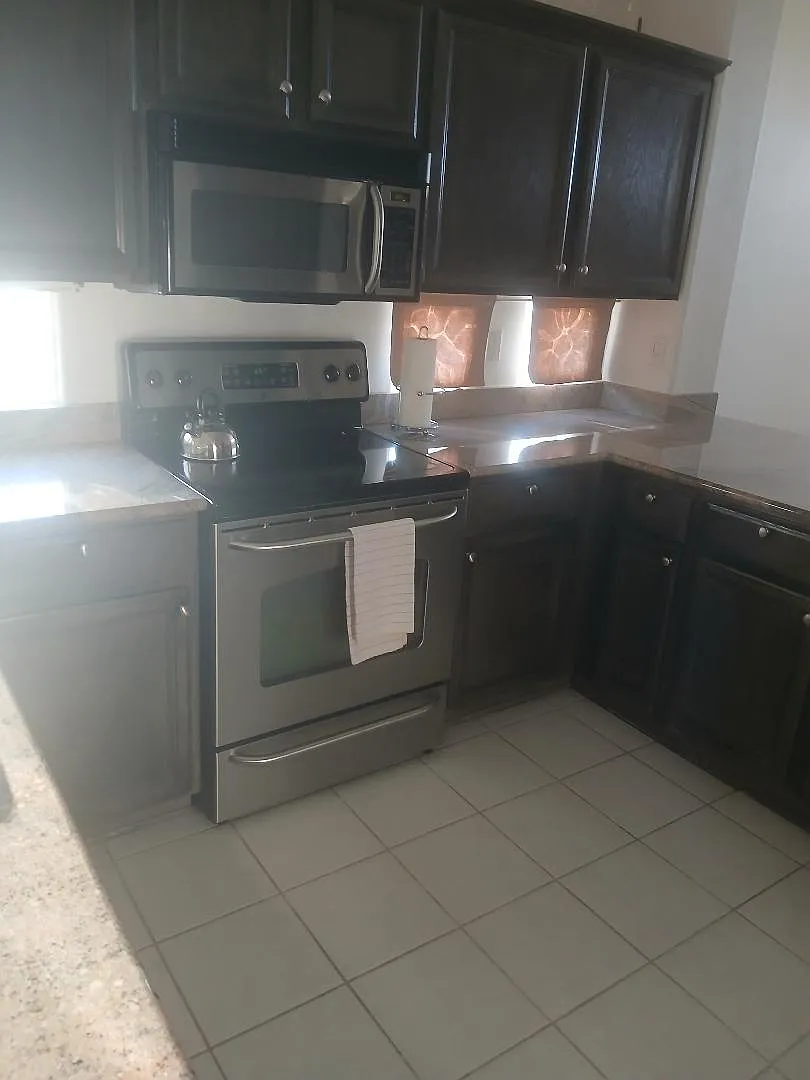 2 bed, 1778 sqft, $3,750 — Photo 4