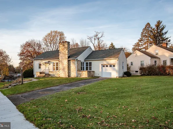1101 Woodland Way, Hagerstown, MD 21742