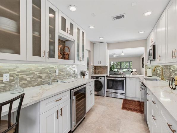 30 Southport Ln APT H