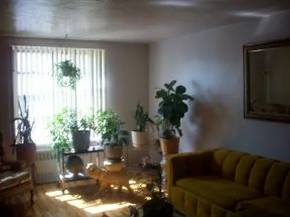 2525 Nostrand Avenue image 1 of 5