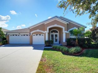 5222 Strike The Gold Ln, Zephyrhills, FL 33544