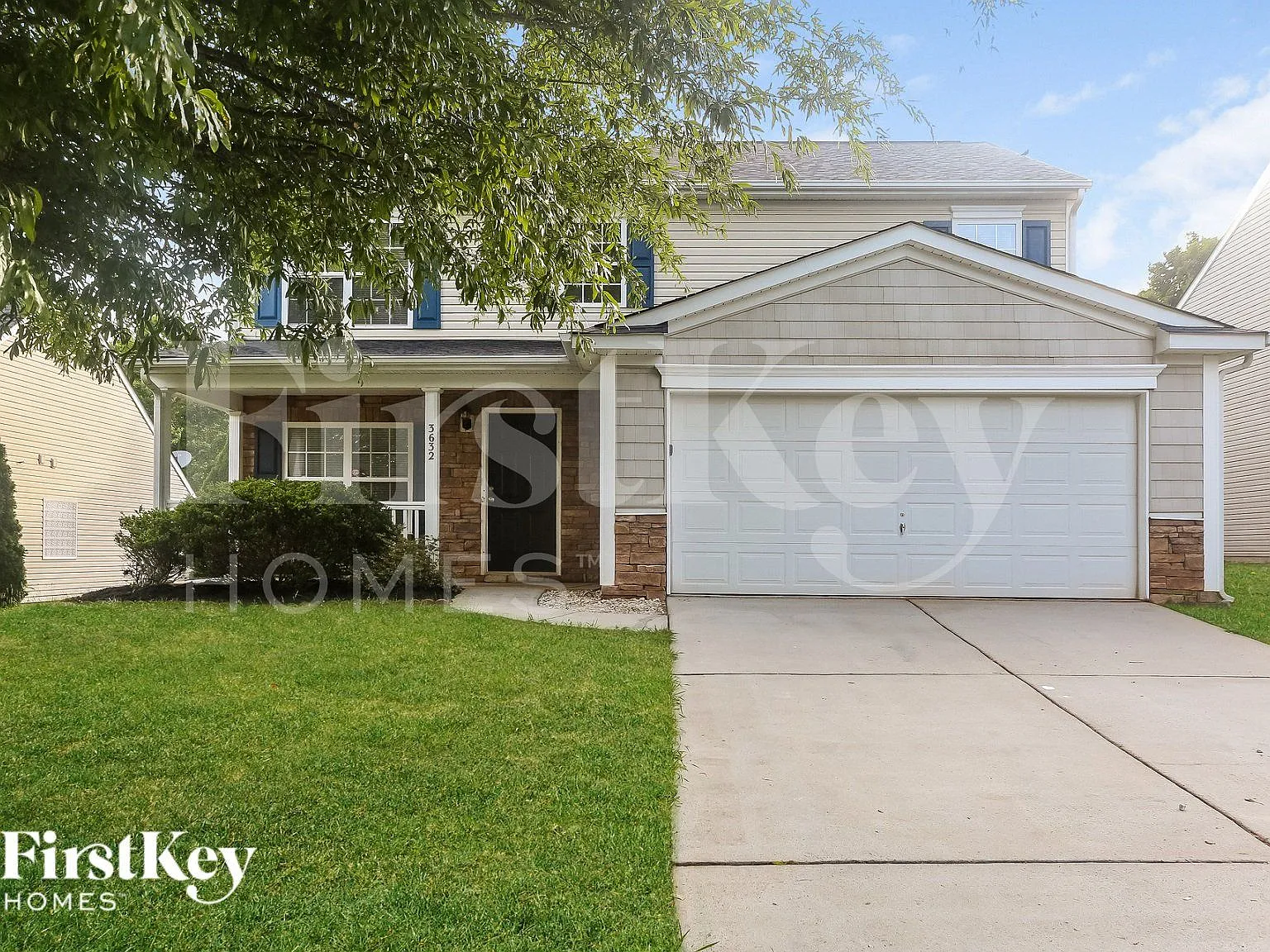 3 bed, 3.0 bath, 2012 sqft, $2,125 — Photo 2