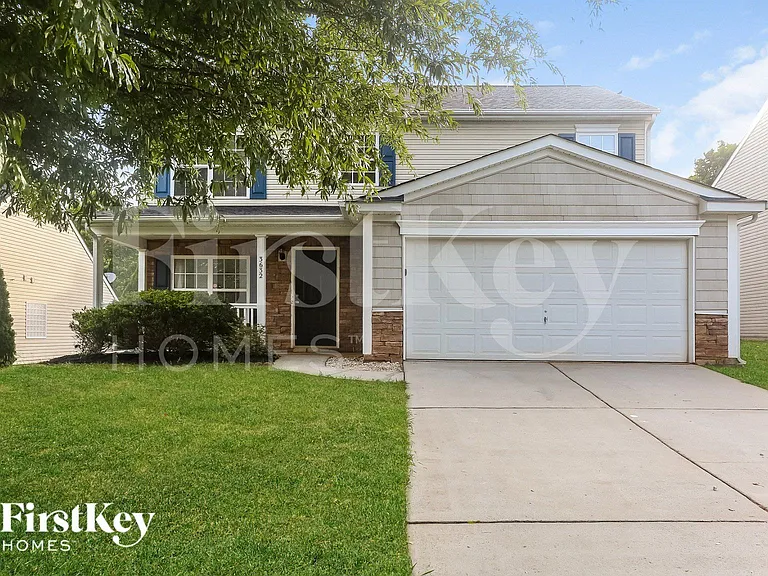 3632 Larkhaven Village Dr — Photo 2
