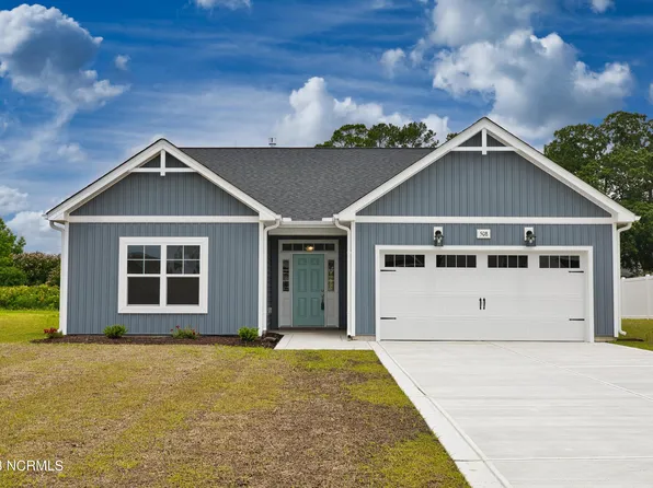 113 Sea Breeze Court, Sneads Ferry, NC 28460