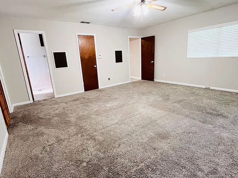 3117 Galimore Dr — Photo 19