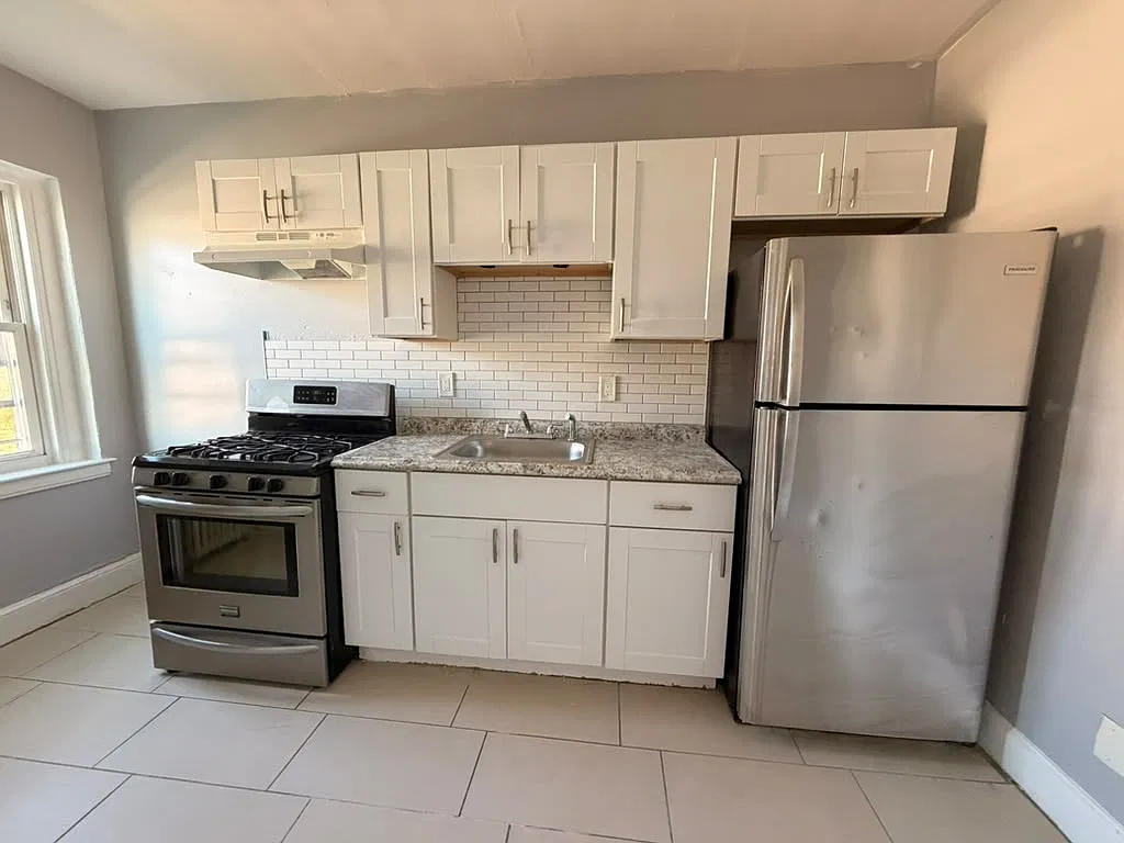 Studio, $1,295 — Photo 1