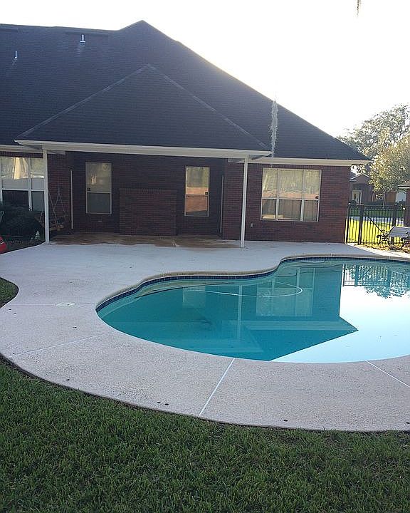 1st image of 12039 Rising Oaks Dr E