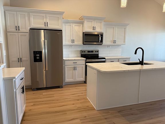 2nd image of 6926 Claystone Dr