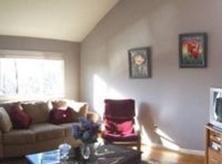 86 Amber Dr, Croton On Hudson, NY 10520