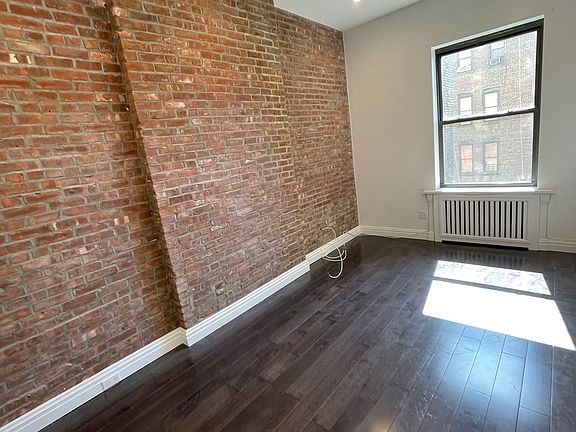 4th image of 112 W 86th St APT 10