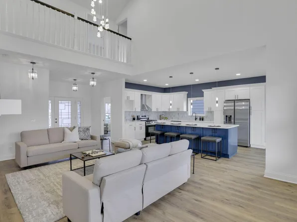 3683 Kassidy Dr, Grove City, OH 43123