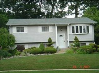 57 Lester Dr, Orangeburg, NY 10962