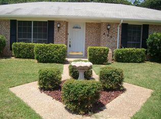 400 Topeka Dr, Woodway, TX 76712