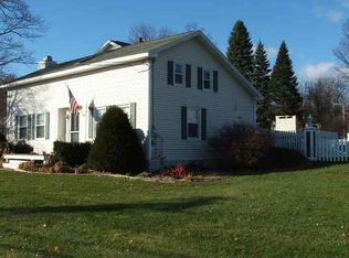 995 W Galway Rd, Hagaman, NY 12086