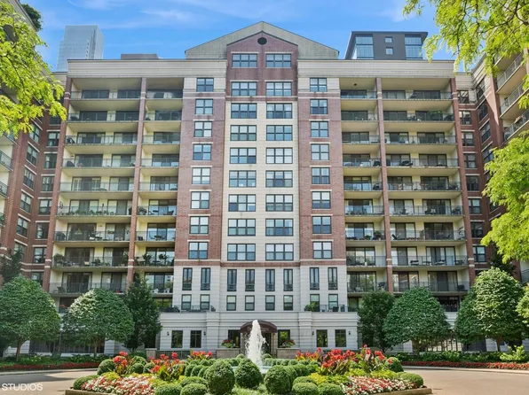 55 W Delaware Pl APT 1008, Chicago, IL 60610