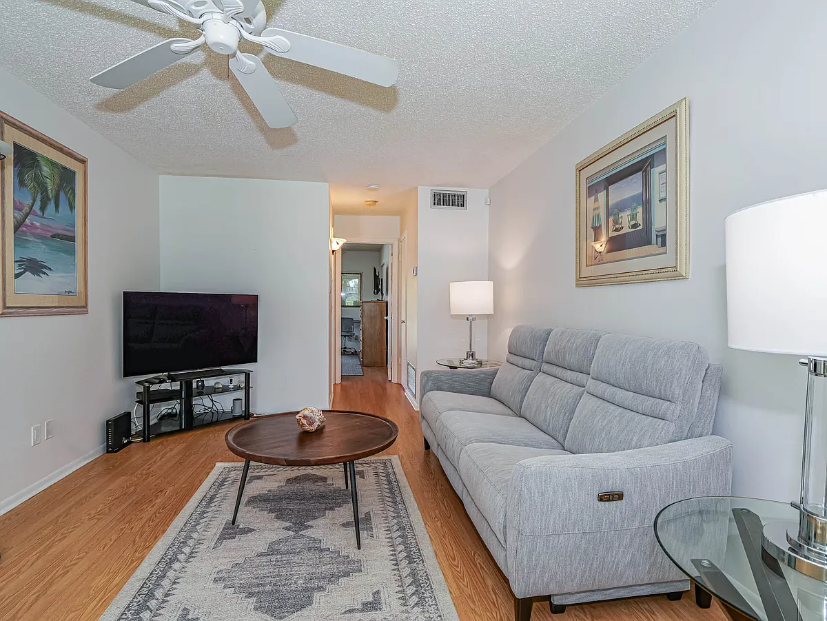 Building Photo - 29 Vista Gardens Trl #203