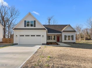 405 Mulligan Ln, Jacksonville, NC 28540