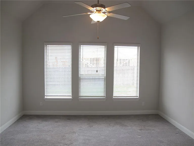635 Spinnaker Loop — Photo 14
