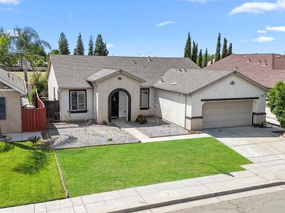 2312 S Bush Ave, Fresno, CA, 93727