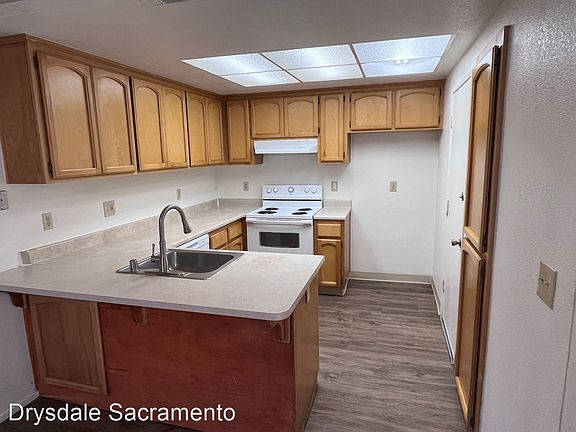 2nd image of 2429 Camino Garden Way