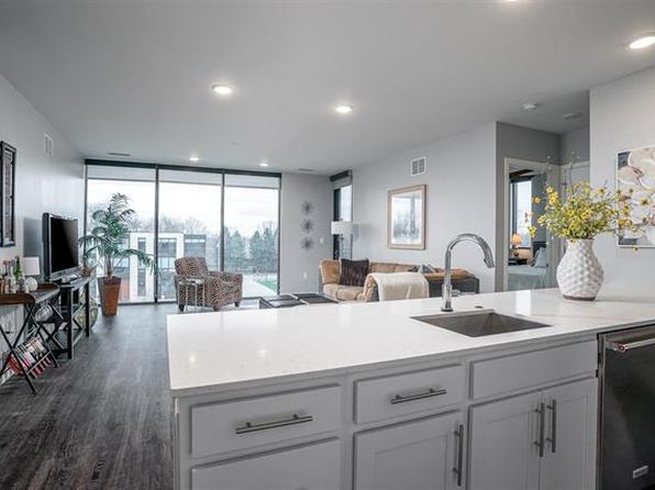 1 University Way #403