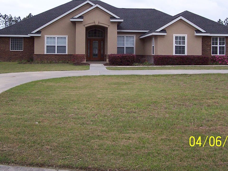 1st image of 638 NW Savannah Cir