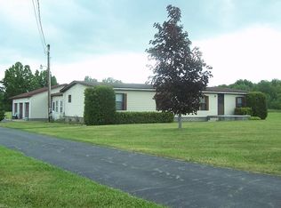 1237 Hallock Young Rd, Warren, OH 44481