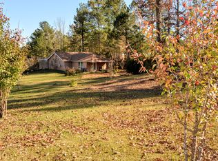 44 Oak Hollow Rd, Mantachie, MS 38855