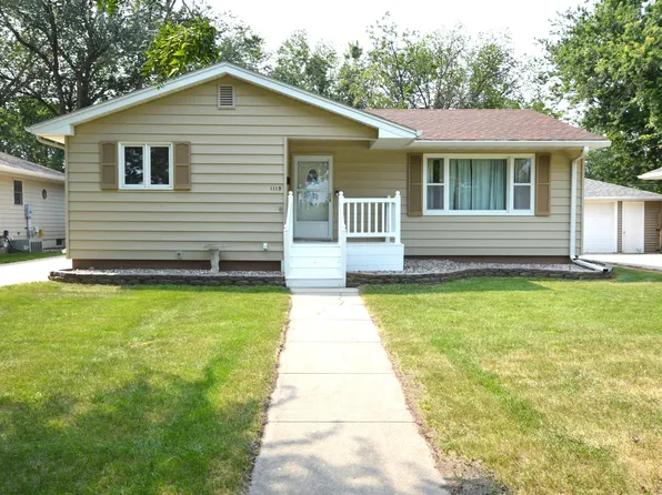 1115 N Jay St, Aberdeen, SD 57401