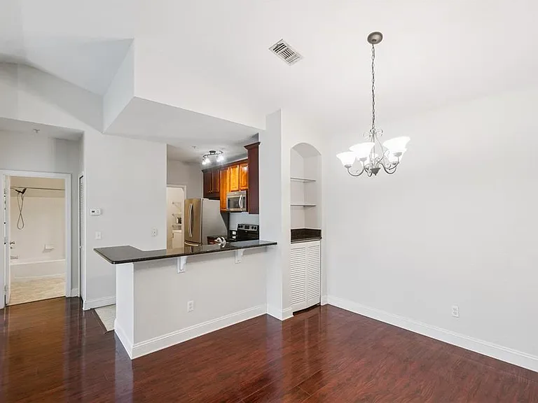 2729 Maitland Crossing Way #304 — Photo 2