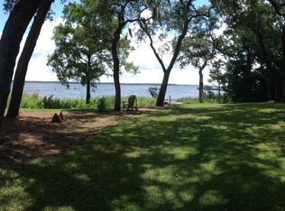 3187 River Rd, Green Cove Springs, FL 32043