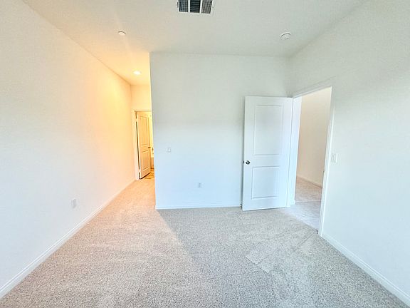 5th image of 8357 Anthony St
