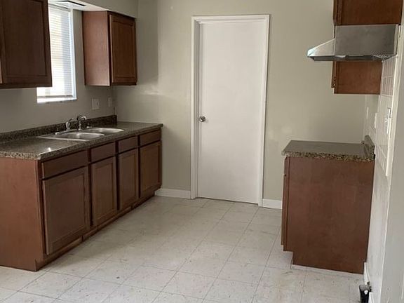 2nd image of 248 Carnegie Ave