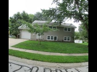 715 SW Williams St, Lees Summit, MO 64081