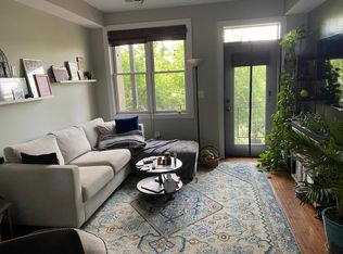 245 15th St SE, Washington, DC 20003