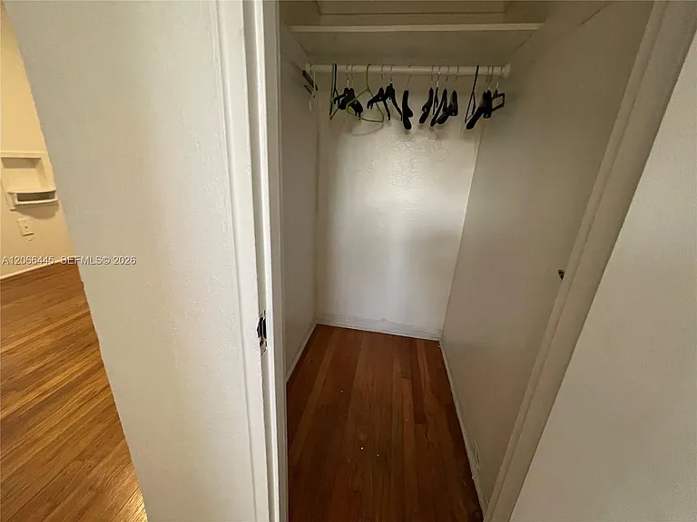 1000 Biarritz Dr #3 — Photo 3