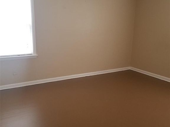 3rd image of 517 S 78th East Ave
