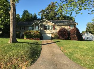 128 N Park St, Dahlonega, GA 30533