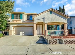 1425 Whitman Rd, Concord, CA 94518