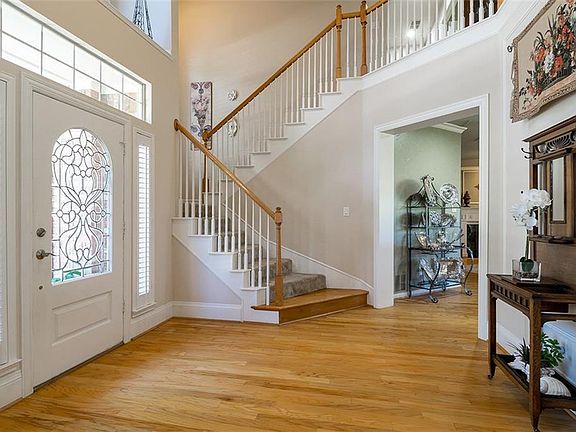 2nd image of 7533 Primrose Dr