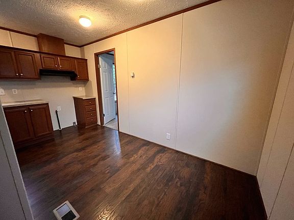 4th image of 14546 Mercury Dr #367