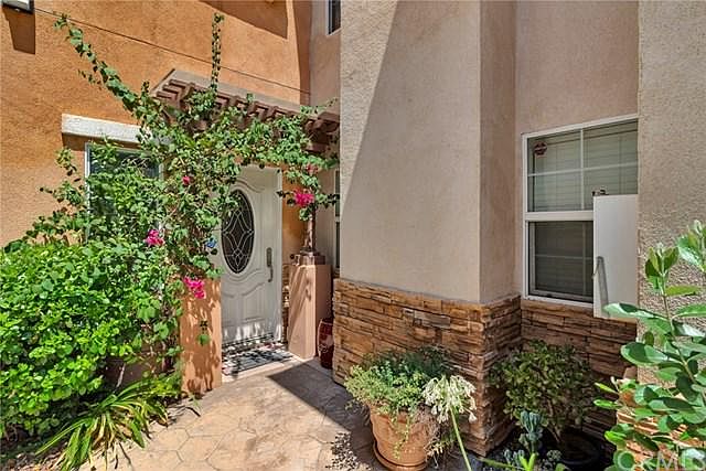 1st image of 1200 Highland Ave APT 303
