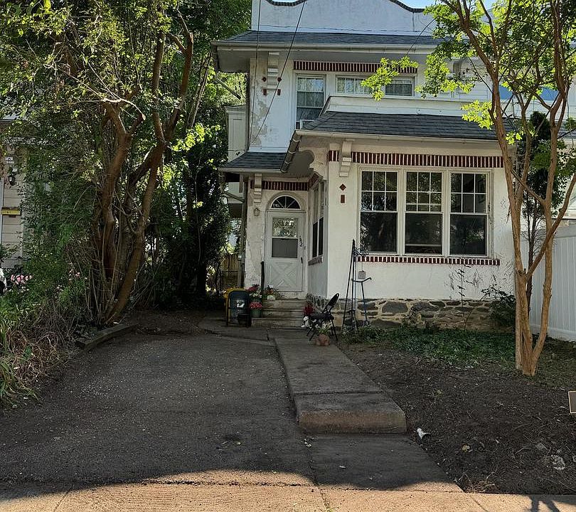 1st image of 142 Arnold Rd