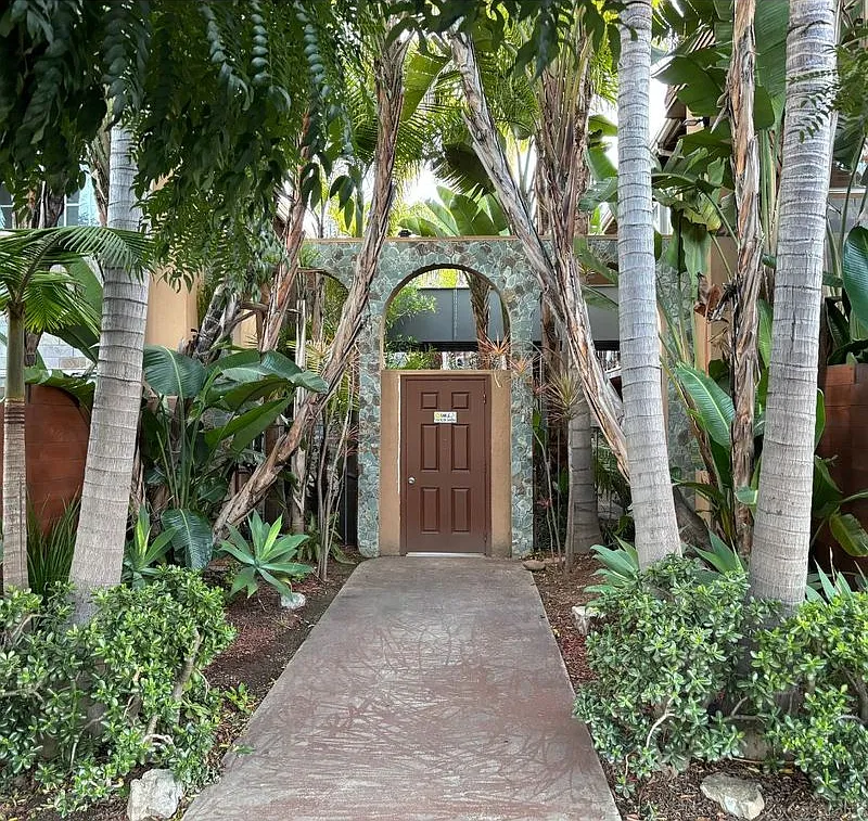 2203 Grand Ave — Photo 4