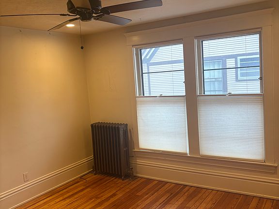 2nd image of 250 Charles Ave SE