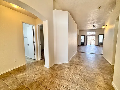 901 Telstar Loop NW Photo 1