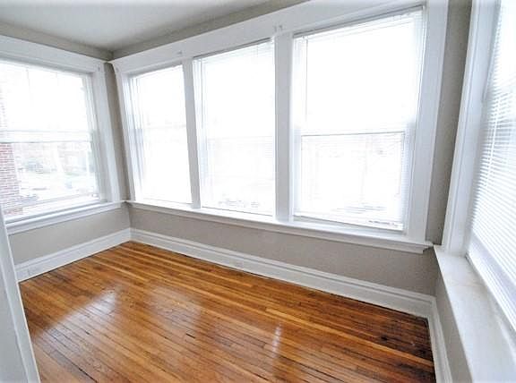 3rd image of 701 Limit Ave APT 2S
