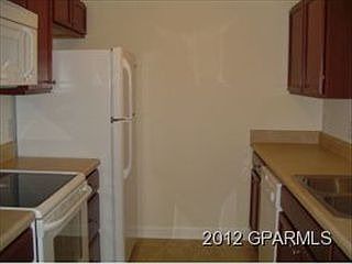 2nd image of 1161 Nicklaus Dr #A