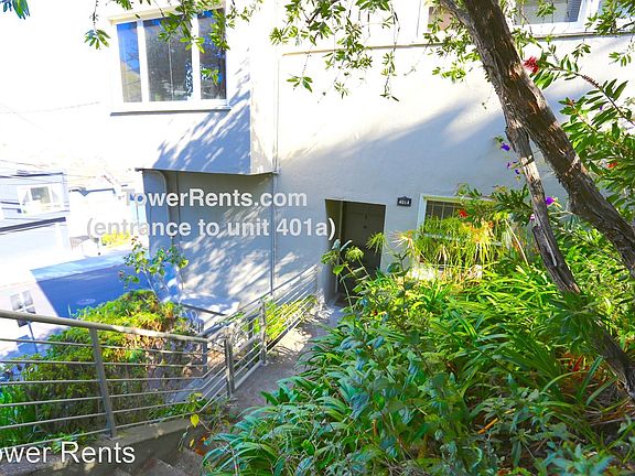 2nd image of 401-403 Douglass St #401A