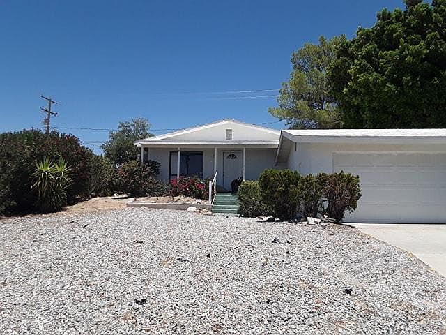 1st image of 66878 Yucca Dr